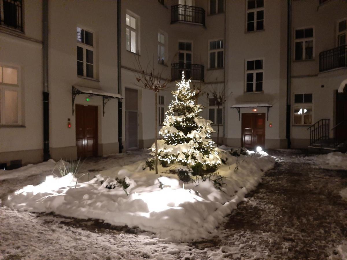 1 Syp, Kawa Vertuo, Kosmetyki Ada, 3 Min Metro Wilenska, By Visitwarsaw Apartments Luaran gambar